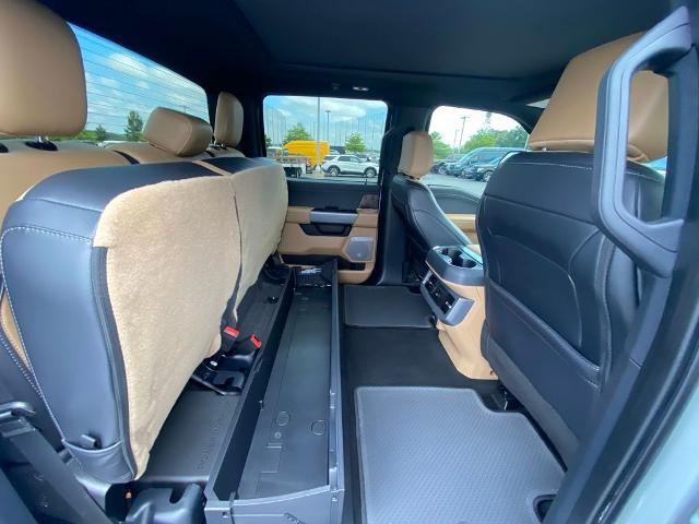 2025 Ford F-350 LARIAT