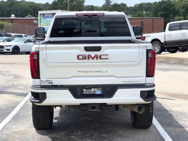 2024 GMC Sierra 2500HD 4WD Crew Cab Standard Bed Denali