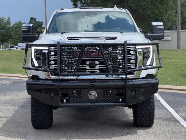 2024 GMC Sierra 2500HD 4WD Crew Cab Standard Bed Denali
