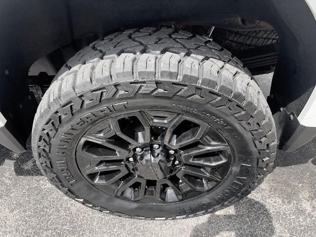 2024 GMC Sierra 2500HD 4WD Crew Cab Standard Bed Denali