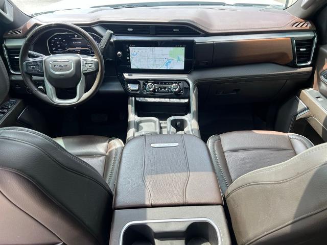 2024 GMC Sierra 2500HD 4WD Crew Cab Standard Bed Denali