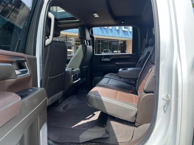 2024 GMC Sierra 2500HD 4WD Crew Cab Standard Bed Denali