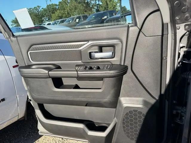 2026 Ram 3500 Big Horn Crew Cab 4x4 6'4" Box
