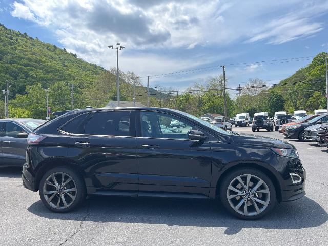 2016 Ford Edge Sport