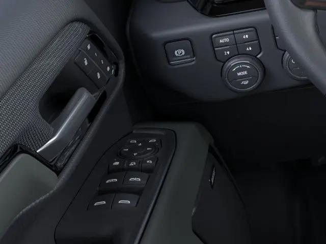 2026 Chevrolet Silverado 2500HD Crew Cab, Standard Bed, XR2, 4WD