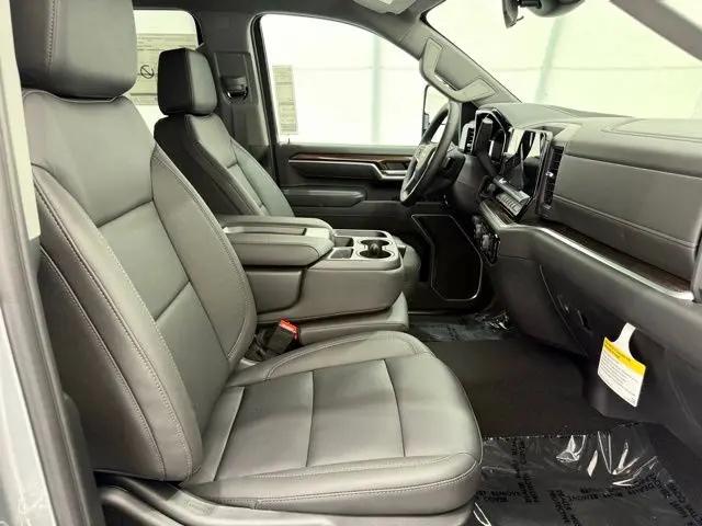 2026 Chevrolet Silverado 2500HD Double Cab, Standard Bed, LT, 4WD