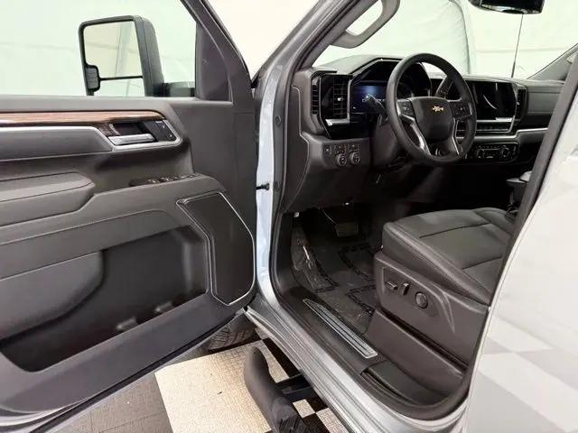 2026 Chevrolet Silverado 2500HD Double Cab, Standard Bed, LT, 4WD