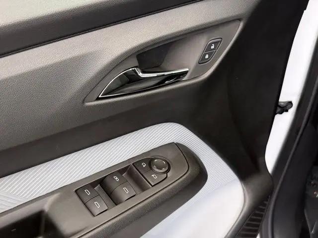 2027 Chevrolet Bolt LT FWD