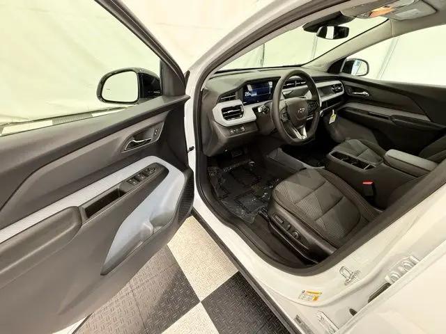 2027 Chevrolet Bolt LT FWD