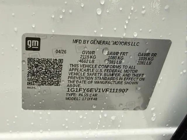 2027 Chevrolet Bolt LT FWD