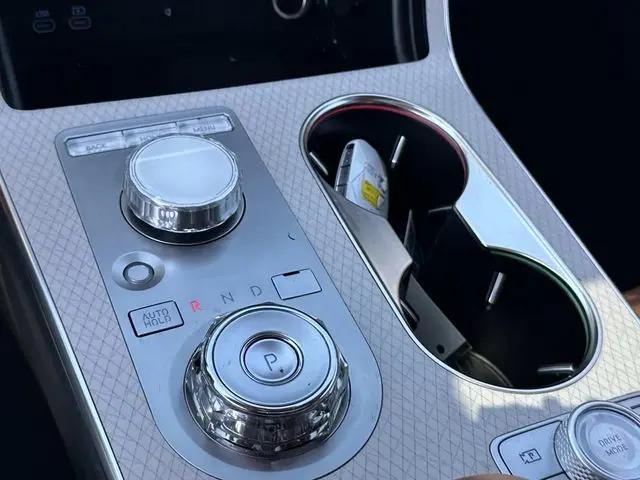 2025 Genesis GV80 2.5T Prestige AWD