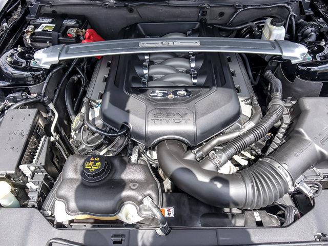 2013 Ford Mustang GT Premium