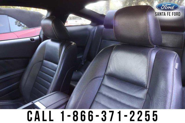 2011 Ford Mustang V6 Premium