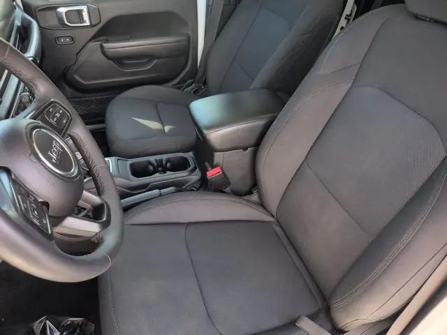 2023 Jeep Gladiator Sport S