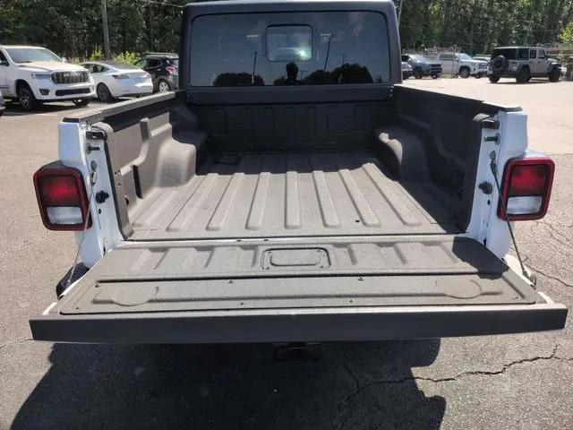 2023 Jeep Gladiator Sport S