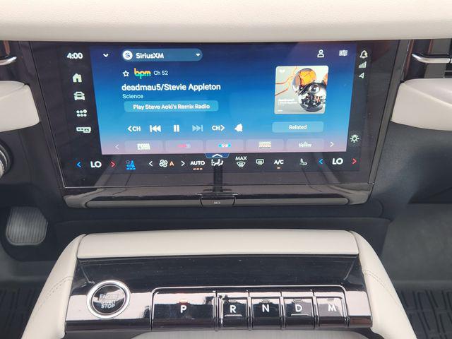 2025 Lincoln Navigator Reserve L
