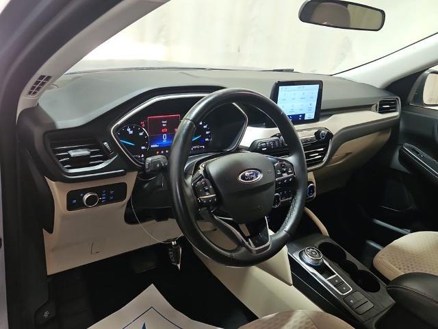 2022 Ford Escape SE Hybrid