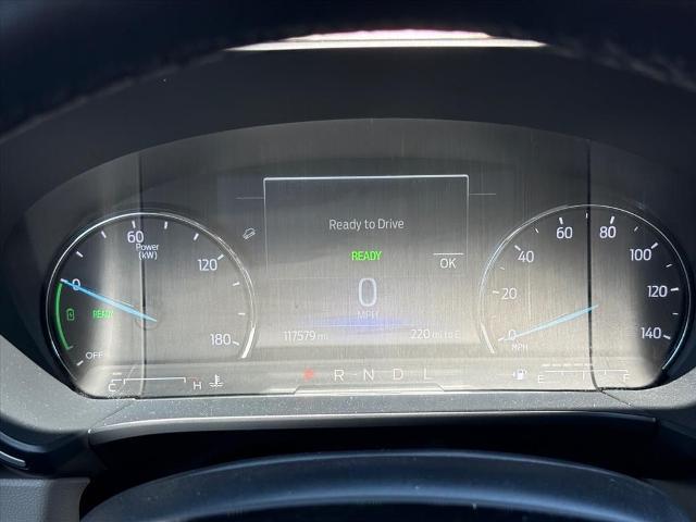 2022 Ford Escape SE Hybrid