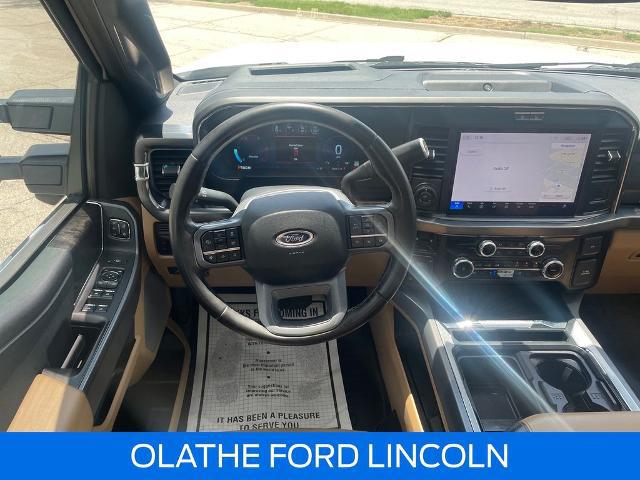 2025 Ford F-350 LARIAT