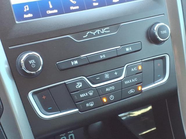 2020 Ford Fusion Hybrid SE