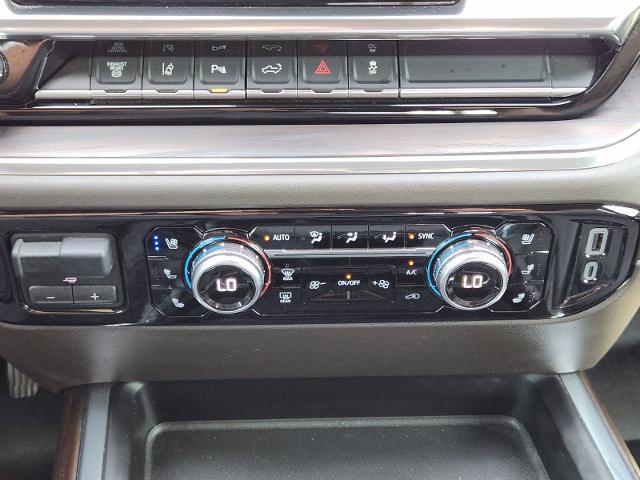 2024 GMC Sierra 3500HD 4WD Crew Cab Long Bed SLT