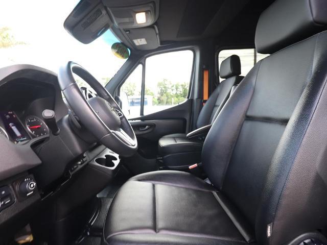 2022 Mercedes-Benz Sprinter 4500 High Roof V6