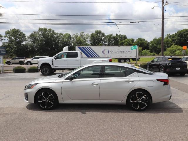 2024 Nissan Altima SR FWD