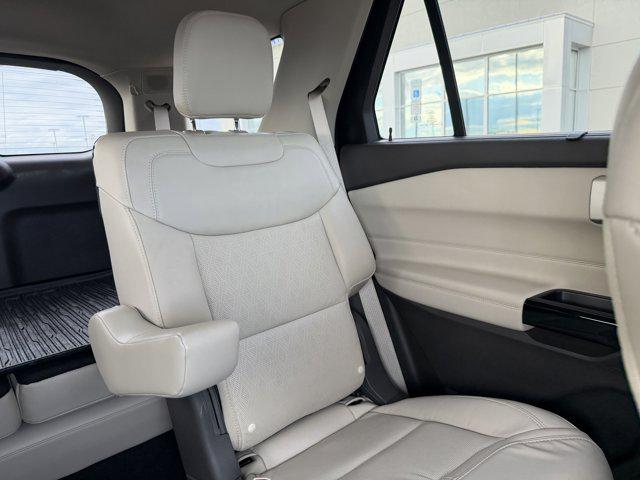 2023 Ford Explorer Platinum