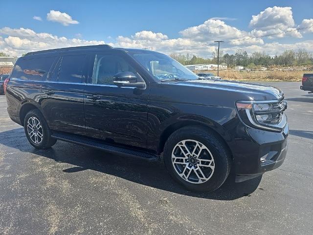 2025 Ford Expedition Active MAX