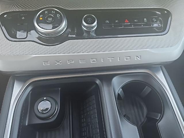 2025 Ford Expedition Active MAX