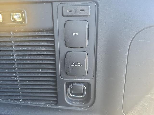 2025 Ford Expedition Active MAX