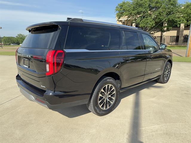 2025 Ford Expedition Platinum MAX