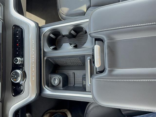 2025 Ford Expedition Platinum MAX