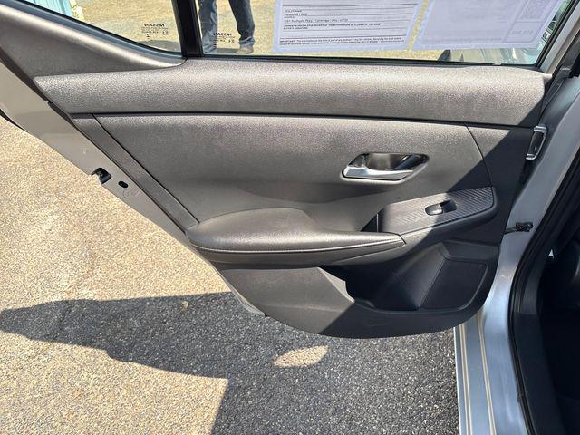 2023 Nissan Sentra SV Xtronic CVT