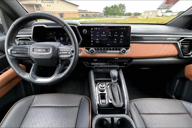 2023 GMC Canyon 4WD Crew Cab Short Box AT4