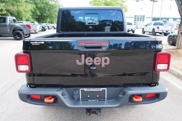 2022 Jeep Gladiator Sport