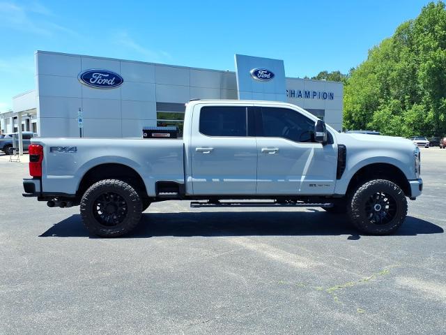 2025 Ford F-350 LARIAT