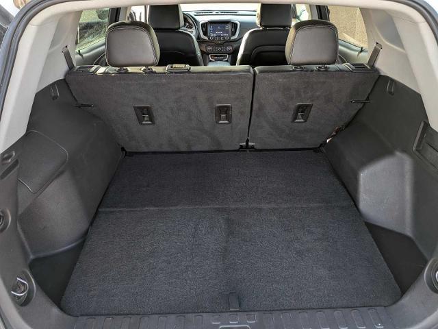 2022 GMC Terrain AWD SLT