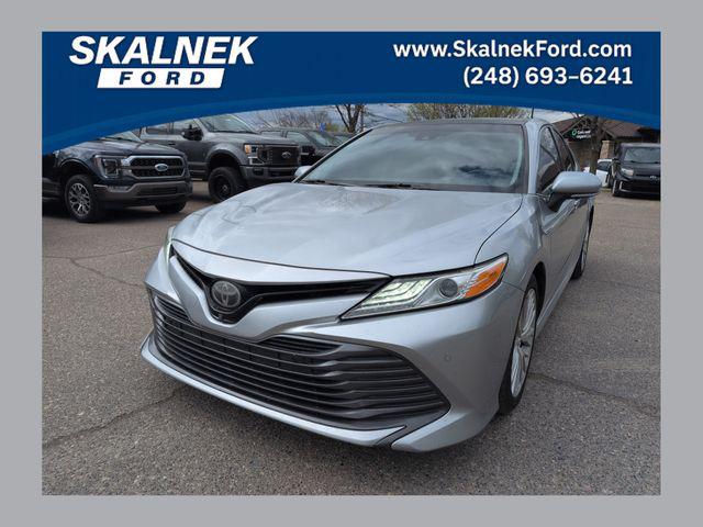 2018 Toyota Camry XLE V6 for sale in Lake Orion, MI