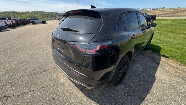 2025 Honda HR-V AWD Sport