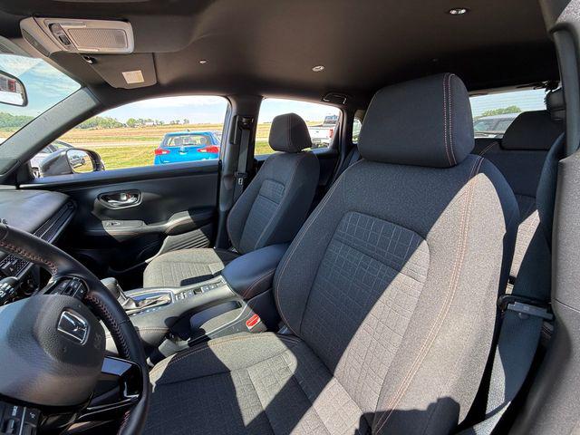 2025 Honda HR-V AWD Sport