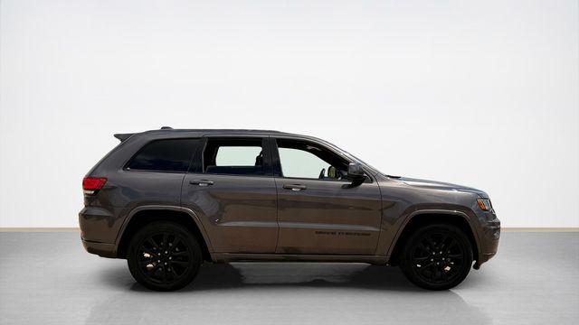 2019 Jeep Grand Cherokee Altitude 4x2