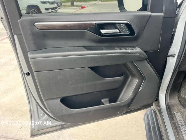 2025 Chevrolet Tahoe 2WD LT