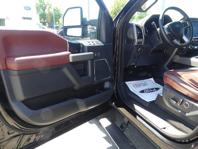 2022 Ford F-350 Platinum