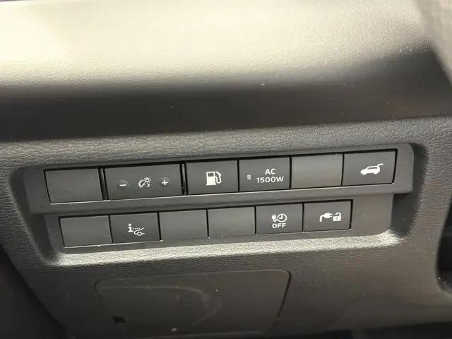 2026 Nissan Rogue Plug-In Hybrid Platinum