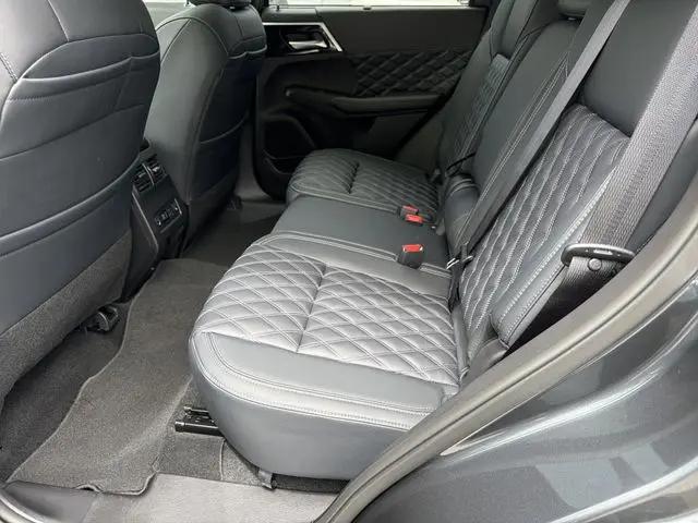 2026 Nissan Rogue Plug-In Hybrid Platinum