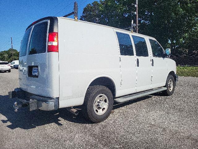 2022 Chevrolet Express Cargo Van RWD 2500 Regular Wheelbase WT