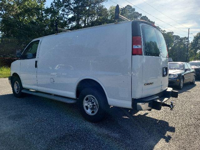 2022 Chevrolet Express Cargo Van RWD 2500 Regular Wheelbase WT
