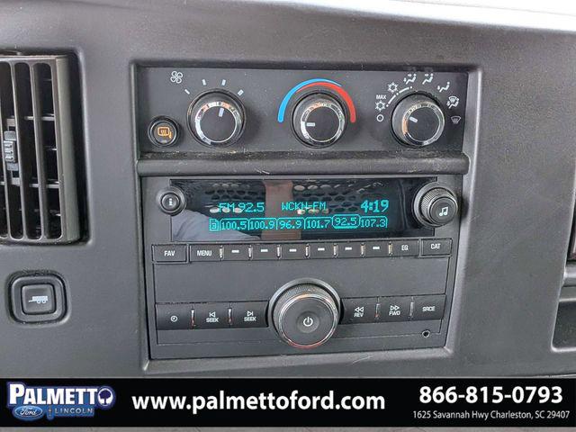 2022 Chevrolet Express Cargo Van RWD 2500 Regular Wheelbase WT
