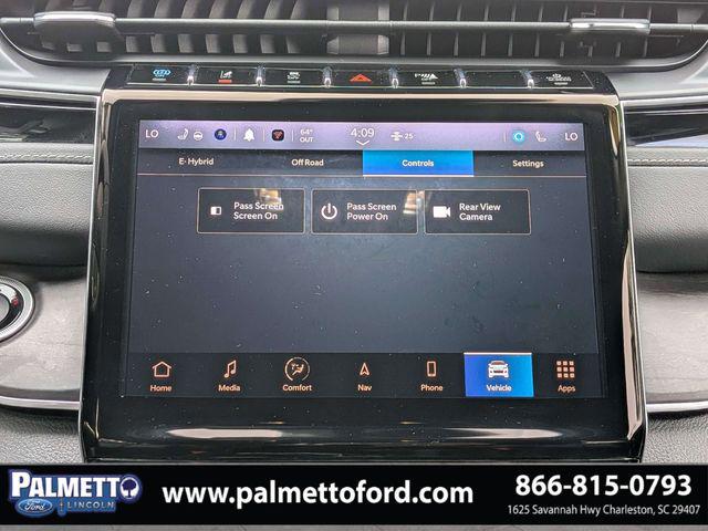 2023 Jeep Grand Cherokee Base